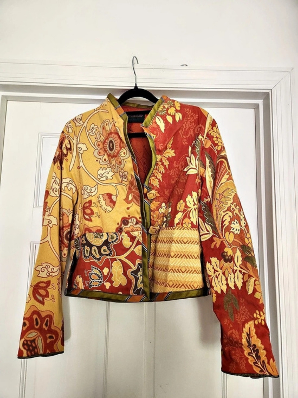 Mary Lynn O'Silk Floral Cropped Jacket in Red & Yellow Size Medium